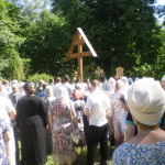 Крест на месте Никольской церкви и могилы прп Варнавы