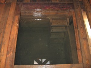 Внутри купальни